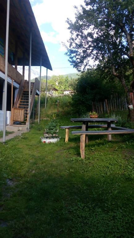 Maia'S Guesthouse Chvabiani Buitenkant foto